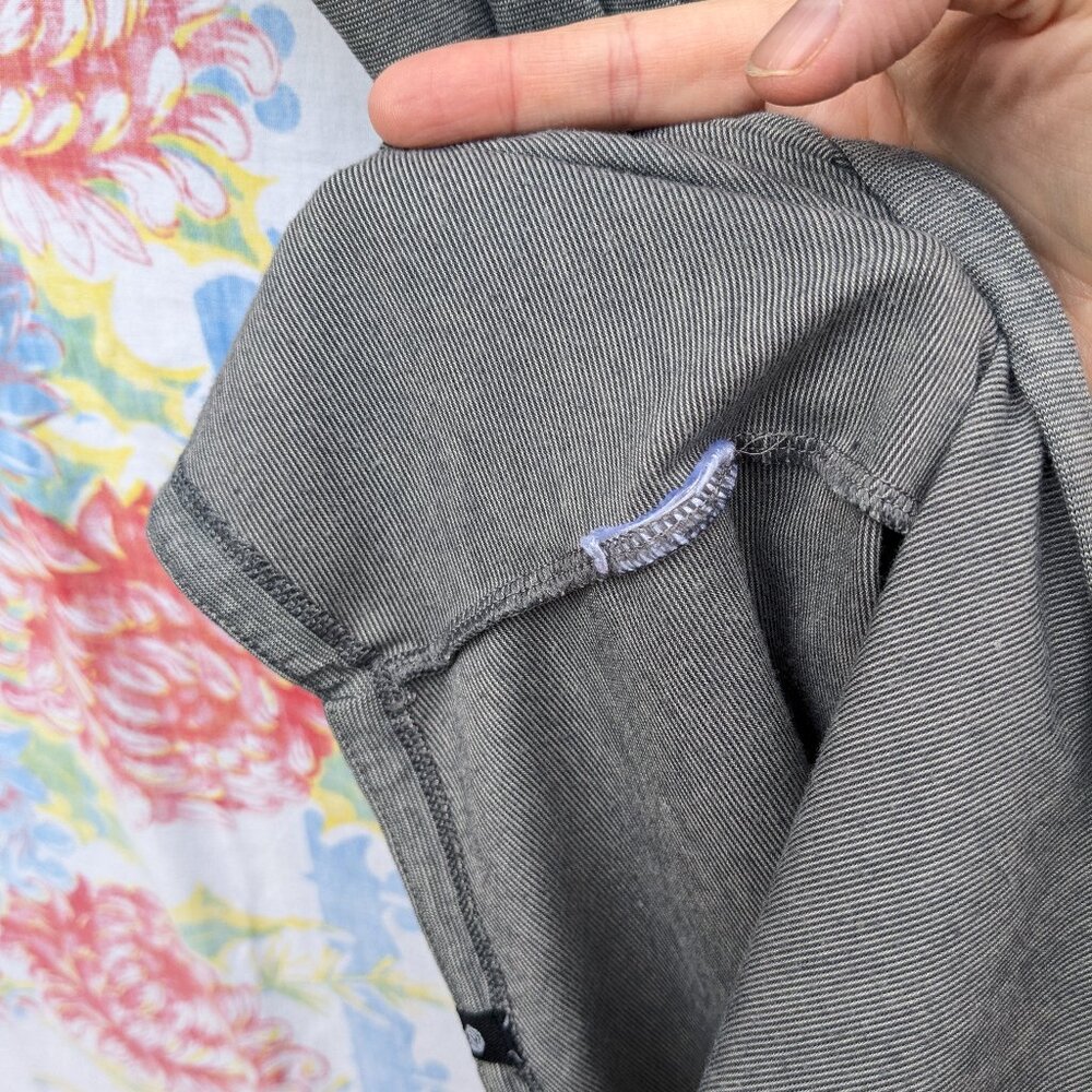 Mountain Hardwear Medium Everyday Perfect Short-Sleeve T-Shirt Gray - Picture 9 of 11